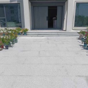 吴忠 芝麻白花岗岩地铺石地面铺装