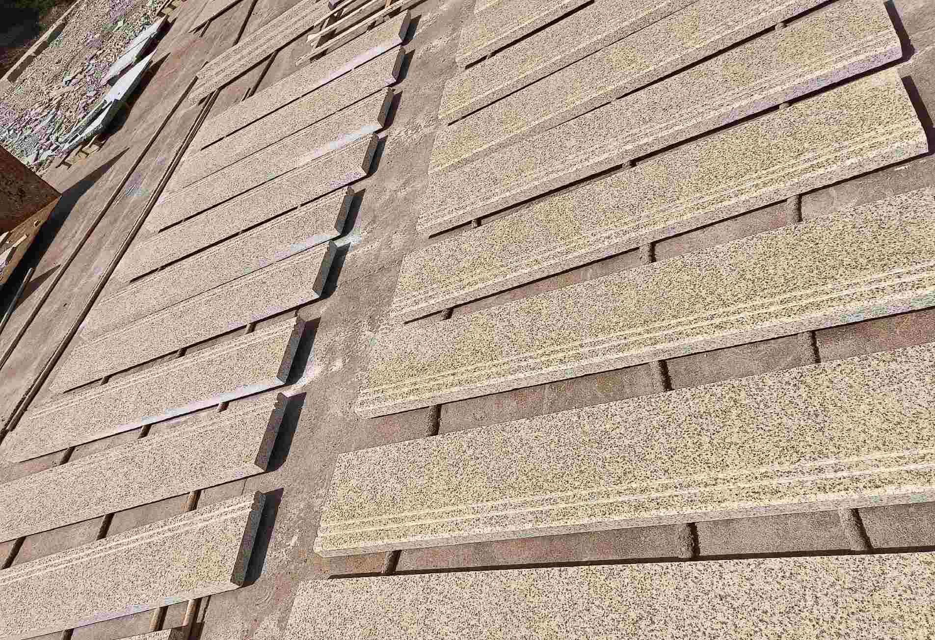 吴忠 黄金麻花岗岩光面楼梯踏步