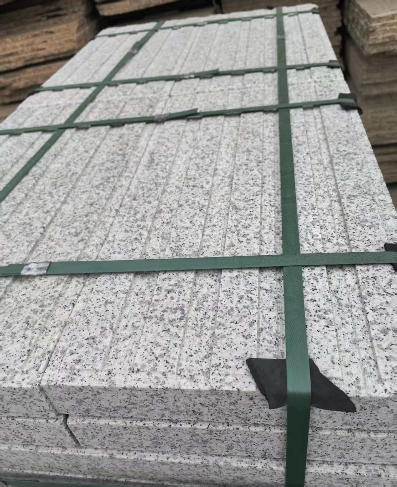 吴忠 白麻花岗岩直行盲道石，盲条，地铺石