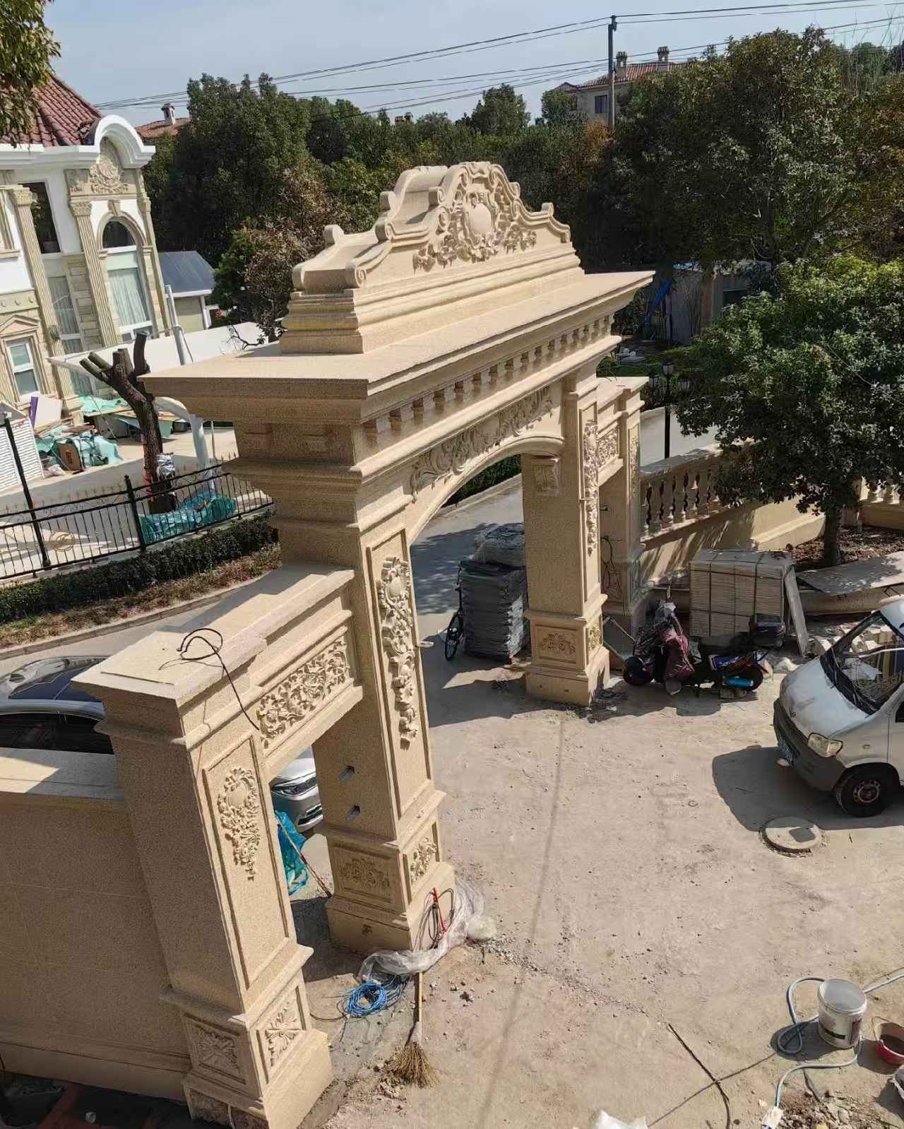 吴忠 黄金麻荔枝面花岗岩别墅门楼