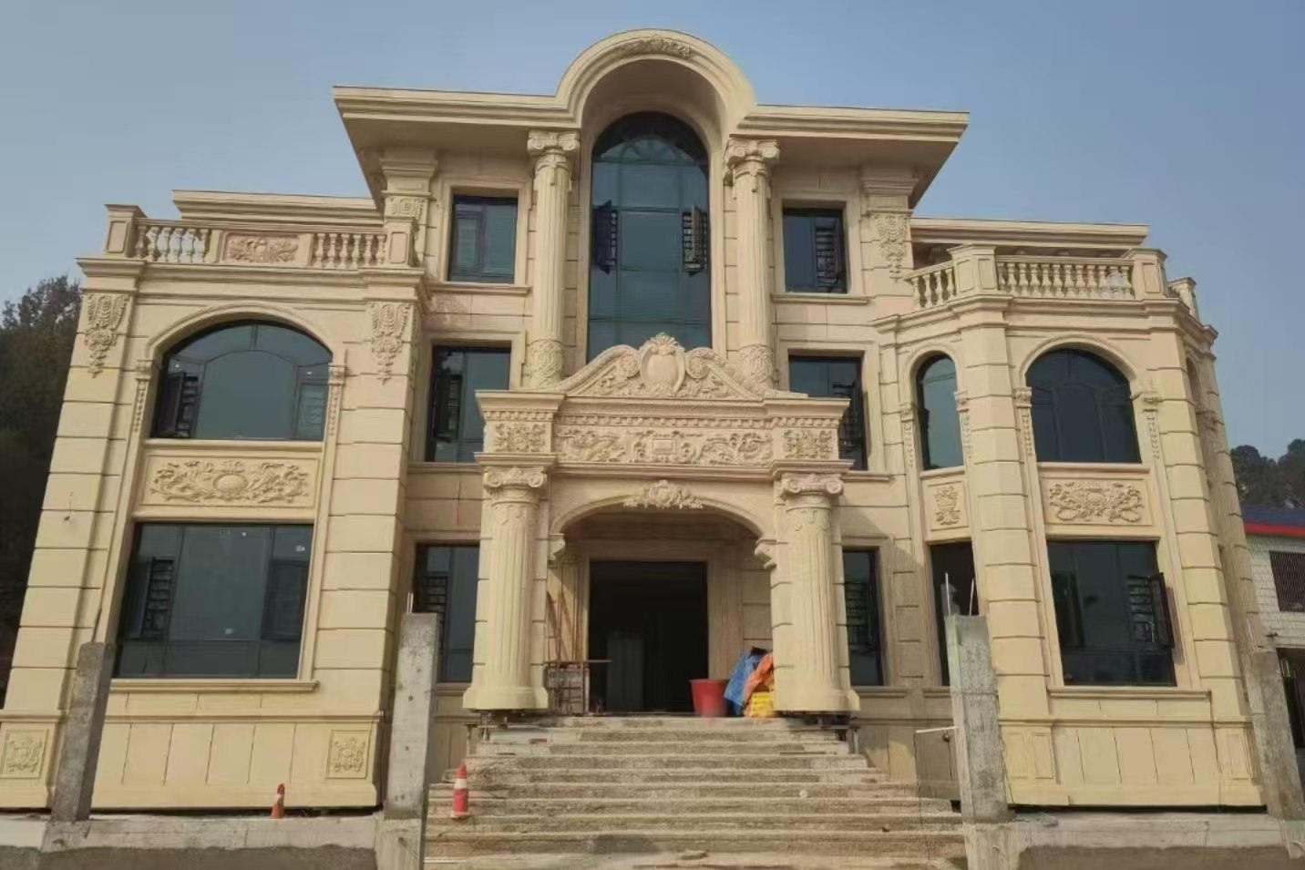 吴忠 黄金麻花岗岩别墅外墙干挂