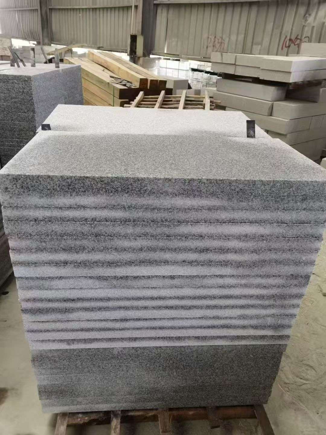 吴忠 芝麻白5公分火烧地铺成品，900*400，规格可定制