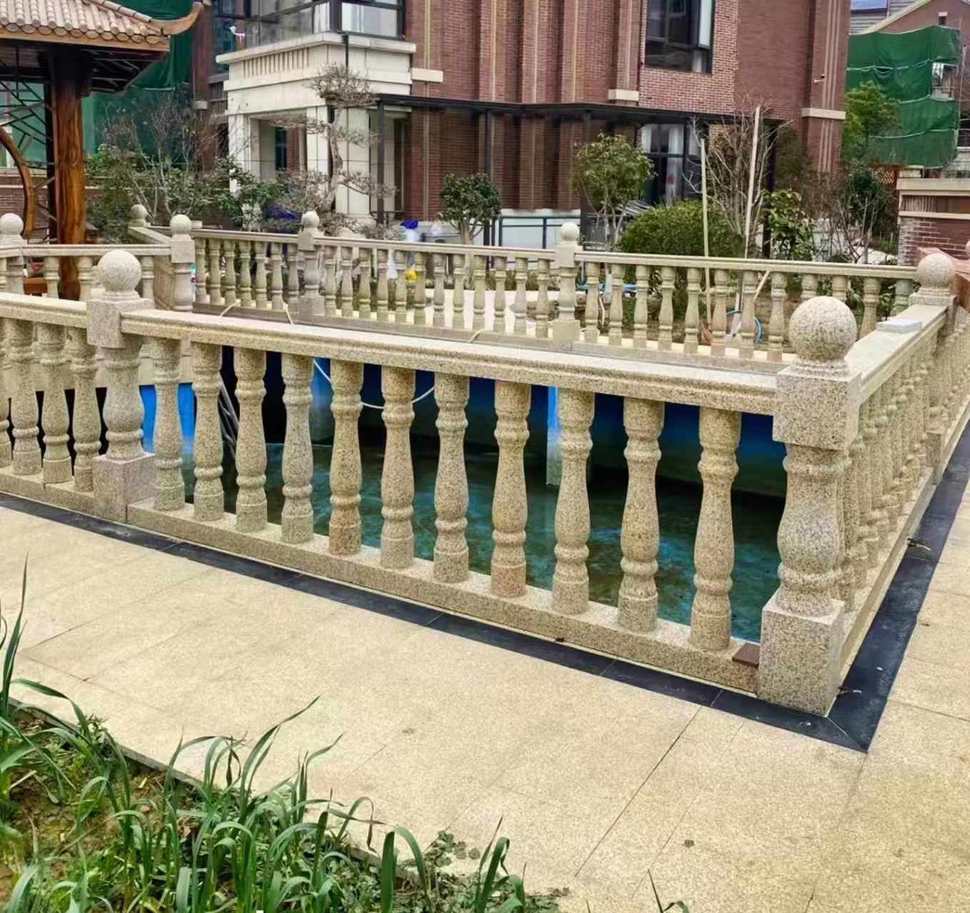 吴忠黄金麻花岗岩石材栏杆，扶手，将军柱，花瓶柱