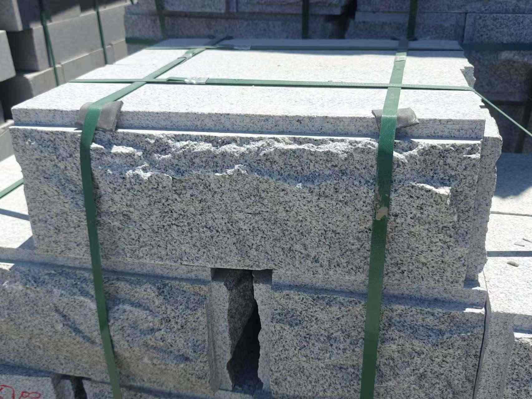 吴忠 芝麻白花岗岩自然面成品