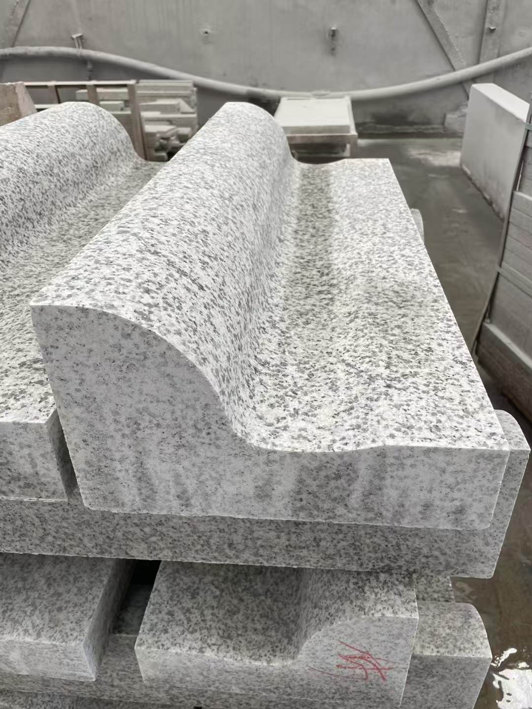 吴忠 白麻花岗岩S型路沿石，路侧石，马路牙子等